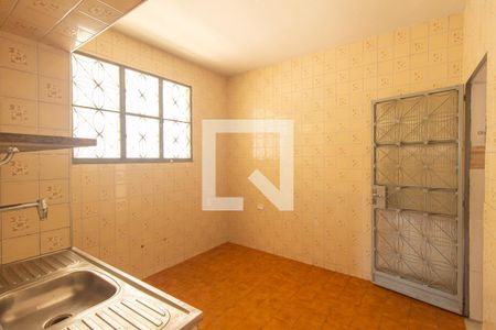 Casa para alugar com 80m², 2 quartos e 1 vaga Casa para alugar com 80m², 2 quartos e 1 vagaCozinha