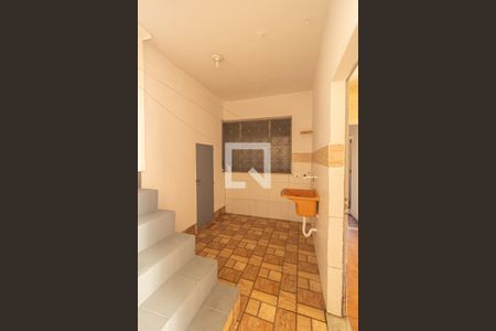 Casa para alugar com 80m², 2 quartos e 1 vaga Casa para alugar com 80m², 2 quartos e 1 vagaÁrea de Serviço