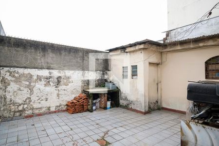 Casa à venda com 149m², 2 quartos e 2 vagasQuintal