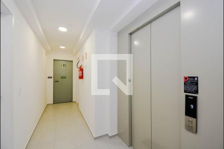 Apartamento para alugar com 27m², 1 quarto e sem vaga Apartamento para alugar com 27m², 1 quarto e sem vagaHall de Entrada