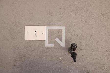 Casa para alugar com 21m², 1 quarto e sem vagaQuintal e área de serviço
