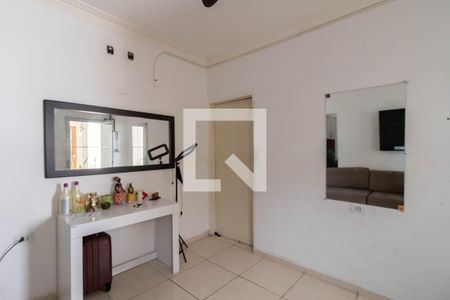 Sala de casa à venda com 2 quartos, 375m² em Vila Barros, Guarulhos