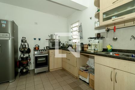 Casa à venda com 300m², 3 quartos e 3 vagas Casa à venda com 300m², 3 quartos e 3 vagasCozinha