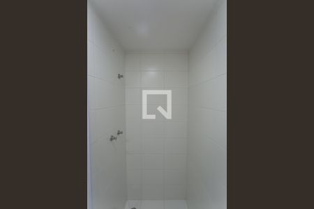 Banheiro de apartamento para alugar com 2 quartos, 44m² em Umarizal, São Paulo