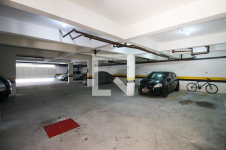Apartamento à venda com 47m², 2 quartos e 1 vaga Apartamento à venda com 47m², 2 quartos e 1 vagaÁrea comum / Estacionamento