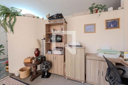 Apartamento à venda com 284m², 3 quartos e sem vagaEscritório