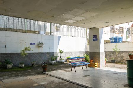 Apartamento à venda com 79m², 2 quartos e 1 vagaÁrea comum