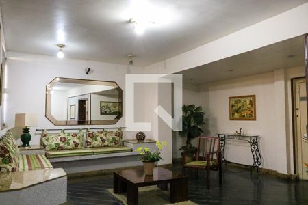 Apartamento à venda com 79m², 2 quartos e 1 vagaPortaria