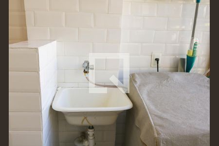 Apartamento à venda com 79m², 2 quartos e 1 vagaCozinha e Área de Serviço