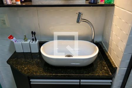 Apartamento à venda com 79m², 2 quartos e 1 vagaBanheiro