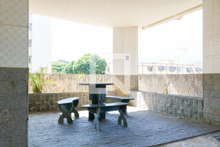 Apartamento à venda com 79m², 2 quartos e 1 vagaÁrea comum