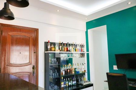 Apartamento à venda com 79m², 2 quartos e 1 vagaSala