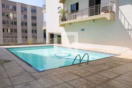 Apartamento à venda com 79m², 2 quartos e 1 vagaÁrea comum - Piscina