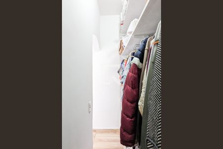 Casa à venda com 213m², 3 quartos e 5 vagas Casa à venda com 213m², 3 quartos e 5 vagasQuarto 2