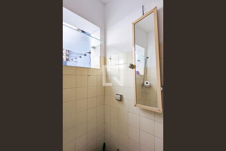 Casa à venda com 213m², 3 quartos e 5 vagas Casa à venda com 213m², 3 quartos e 5 vagasBanheiro de serviço