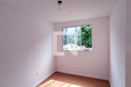 quarto de apartamento para alugar com 2 quartos, 48m² em Pechincha, Rio de Janeiro