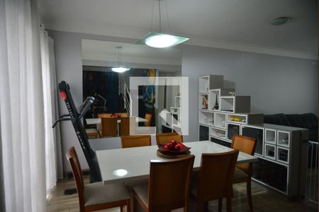 Sala de casa à venda com 4 quartos, 133m² em Vila Sao Pedro, Santo André