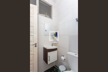 Casa à venda com 250m², 5 quartos e 8 vagasBanheiro Edícula