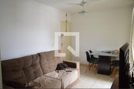 Sala de apartamento à venda com 3 quartos, 100m² em Cabral, Contagem
