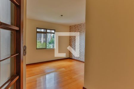 Sala de apartamento para alugar com 3 quartos, 120m² em Palmares, Belo Horizonte