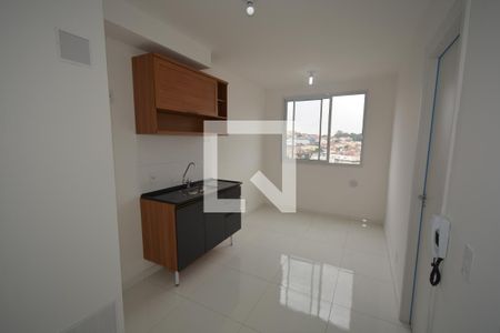 Sala/Cozinha de apartamento para alugar com 1 quarto, 24m² em Jardim Prudência, São Paulo