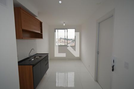 Sala/Cozinha de apartamento para alugar com 1 quarto, 24m² em Jardim Prudência, São Paulo