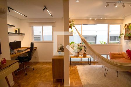 Sala de apartamento para alugar com 2 quartos, 80m² em Paraíso, São Paulo