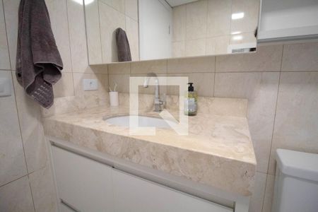 Apartamento para alugar com 80m², 2 quartos e 1 vaga Apartamento para alugar com 80m², 2 quartos e 1 vagaBanheiro