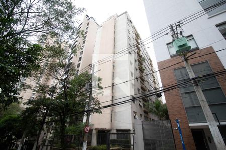 Apartamento para alugar com 80m², 2 quartos e 1 vaga Apartamento para alugar com 80m², 2 quartos e 1 vagaFachada