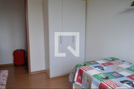 Quarto 1 de apartamento à venda com 2 quartos, 46m² em Cabral, Contagem