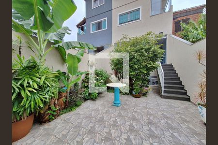 Casa à venda com 250m², 4 quartos e 6 vagasQuintal