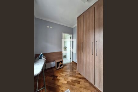 Casa à venda com 250m², 4 quartos e 6 vagasQuarto 2
