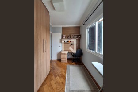 Casa à venda com 250m², 4 quartos e 6 vagasQuarto 2