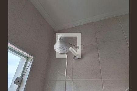 Casa à venda com 250m², 4 quartos e 6 vagasBanheiro Quarto 2