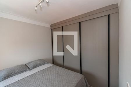 Apartamento à venda com 84m², 3 quartos e 2 vagasQuarto