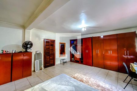 Casa à venda com 400m², 5 quartos e 3 vagasQuarto 1 - Suíte