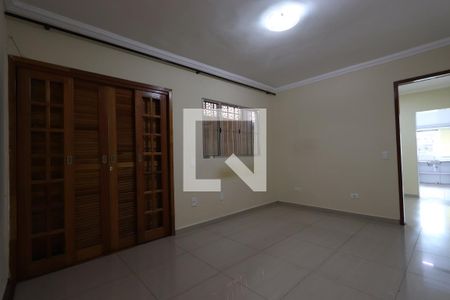Casa para alugar com 70m², 1 quarto e sem vagaSuíte