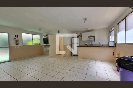 Apartamento para alugar com 38m², 2 quartos e sem vagaÁrea comum - Salão de festas
