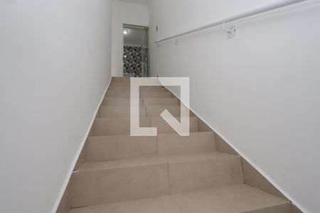 Casa para alugar com 60m², 2 quartos e sem vagaEscada