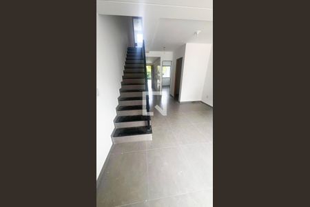 Sala de casa à venda com 3 quartos, 90m² em Alto Caiçaras, Belo Horizonte