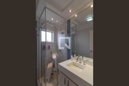 Casa à venda com 180m², 3 quartos e 4 vagasBanheiro 