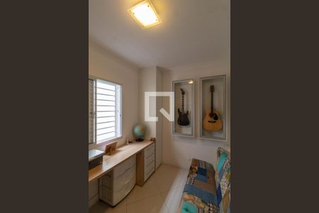 Casa à venda com 180m², 3 quartos e 4 vagasQuarto 2