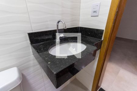 Apartamento à venda com 37m², 2 quartos e sem vaga Apartamento à venda com 37m², 2 quartos e sem vagaBanheiro