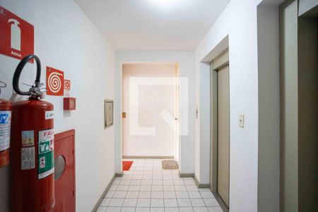 Apartamento à venda com 54m², 2 quartos e 1 vagaHall de entrada