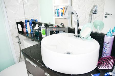 Apartamento à venda com 65m², 2 quartos e 2 vagas Apartamento à venda com 65m², 2 quartos e 2 vagasBanheiro quarto 1