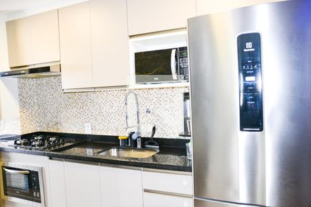 Apartamento à venda com 65m², 2 quartos e 2 vagas Apartamento à venda com 65m², 2 quartos e 2 vagasCozinha