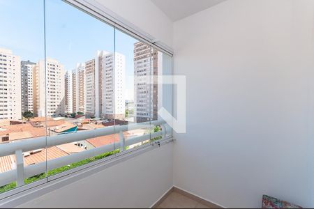 Apartamento à venda com 70m², 2 quartos e 1 vagaVaranda
