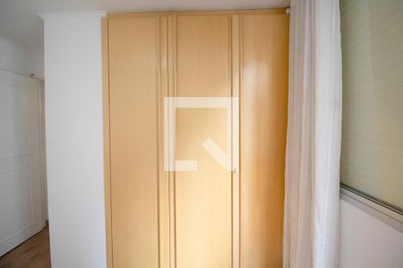 Quarto 1 de apartamento à venda com 2 quartos, 102m² em Jardim Paulista, São Paulo