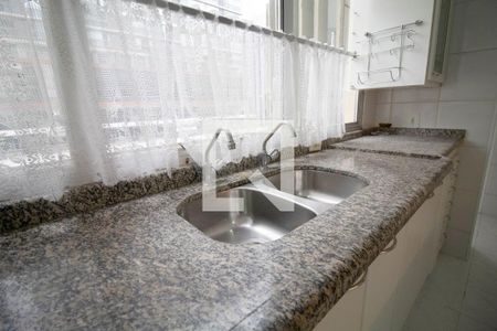 Apartamento para alugar com 102m², 2 quartos e 1 vagaCozinha