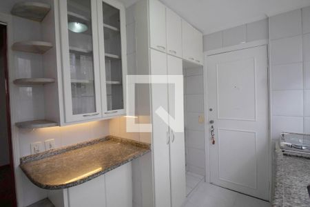 Apartamento para alugar com 102m², 2 quartos e 1 vagaCozinha